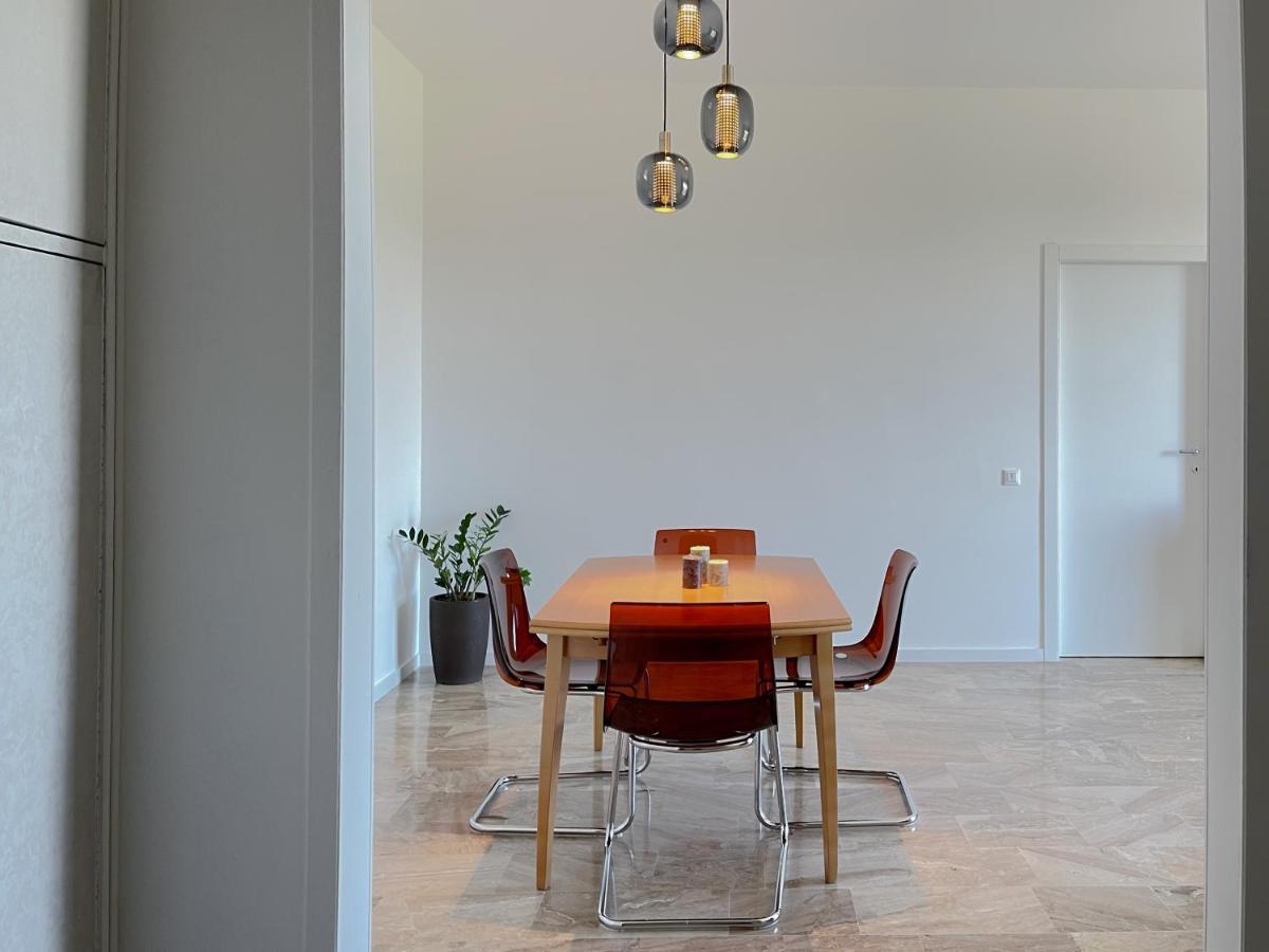 Accogliente Trilocale A Brescia Apartment Bagian luar foto