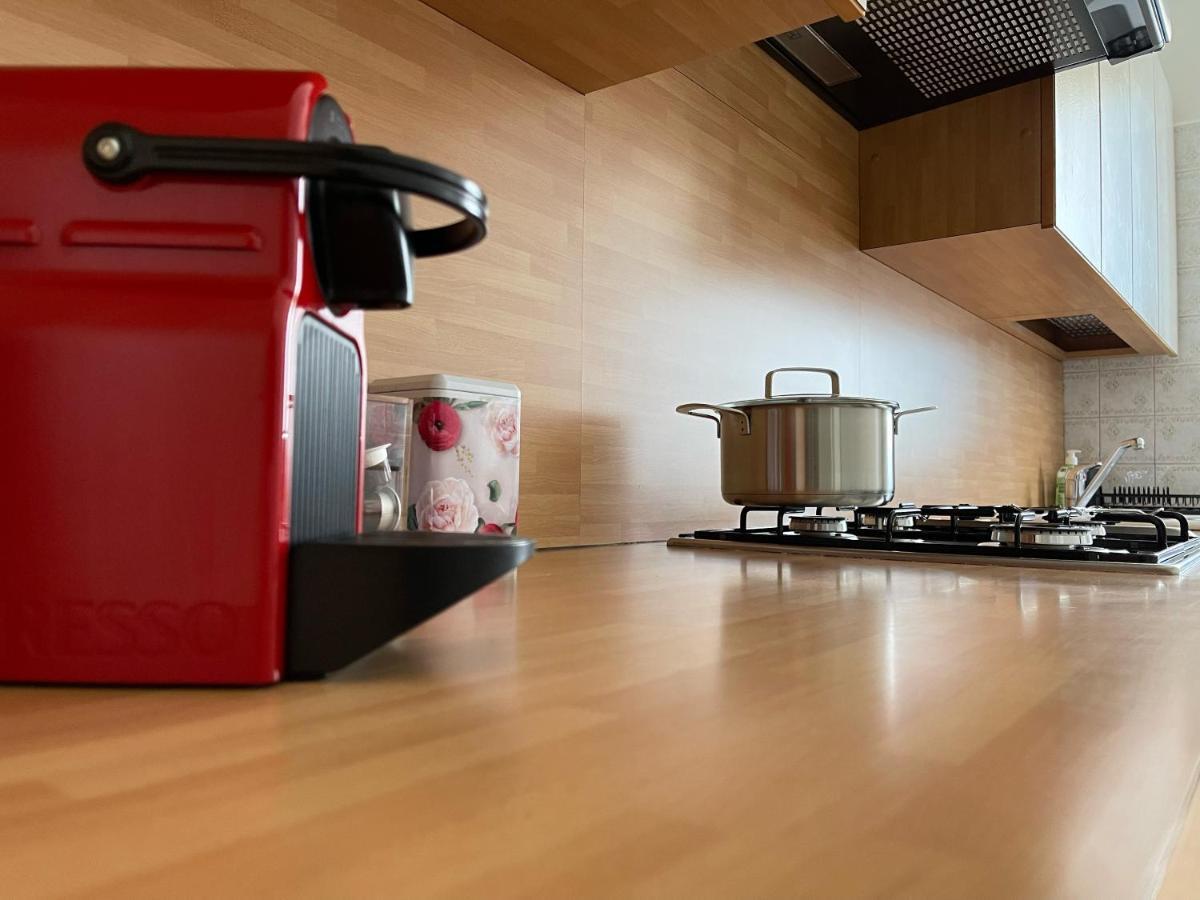 Accogliente Trilocale A Brescia Apartment Bagian luar foto