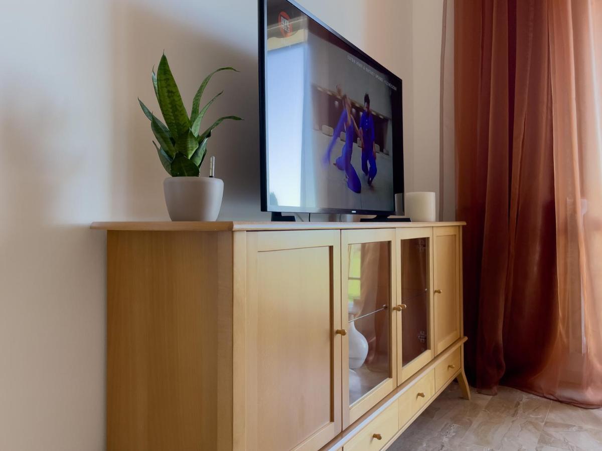 Accogliente Trilocale A Brescia Apartment Bagian luar foto