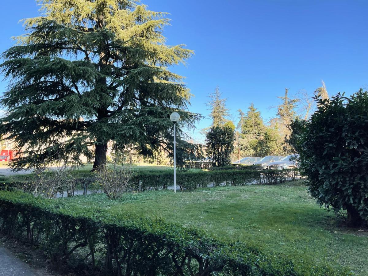 Accogliente Trilocale A Brescia Apartment Bagian luar foto